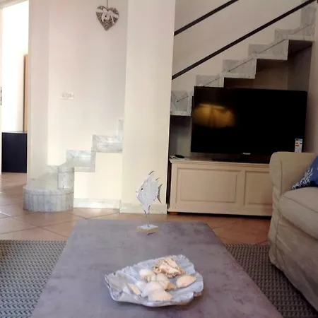 Casa Mario Dei Pini 度假居