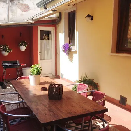 Casa Mario Dei Pini * 维亚雷焦